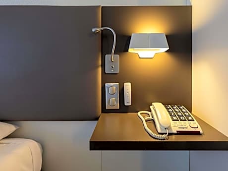 Standard Double Room with Sofa Bed - Disability Access