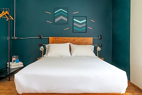 Small Room Shared Bathroom