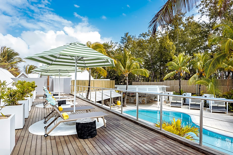 Tropical Attitude, 3 Star