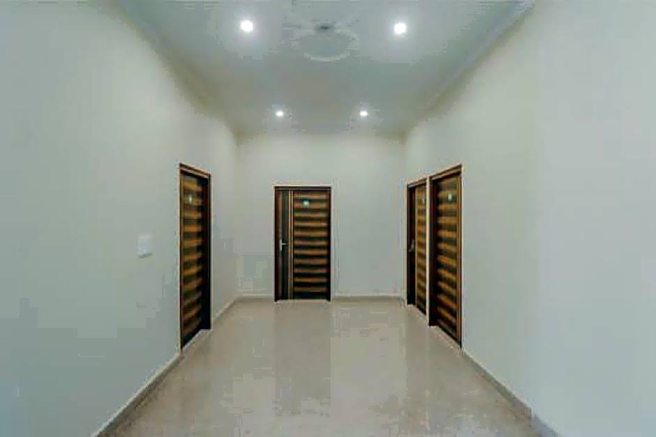 Hotel Soho by OYO Rooms – Noida, DC