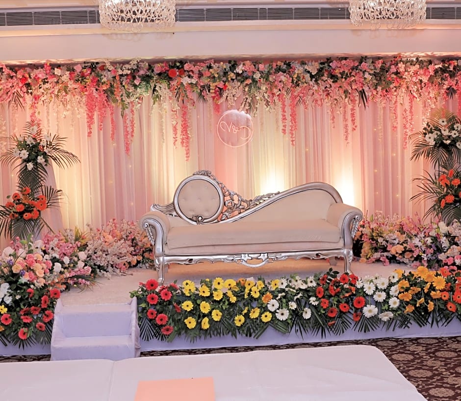 Hotel DS Clarks Inn Gurgaon