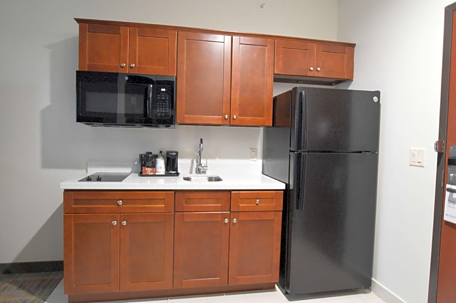 Best Western Ingleside Inn & Suites