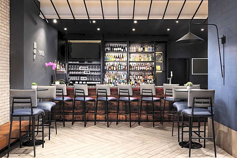 Fairfield Inn & Suites by Marriott New York Manhattan/Times Square South