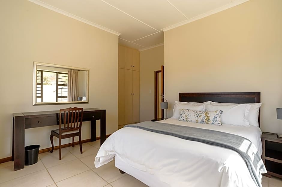 Vredehoek Guest Farm