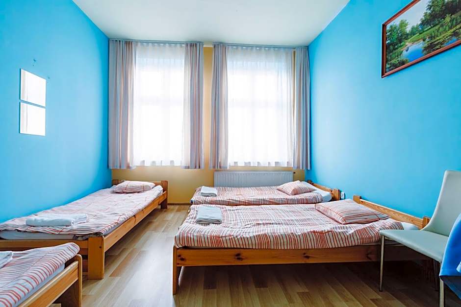Hostel Tara