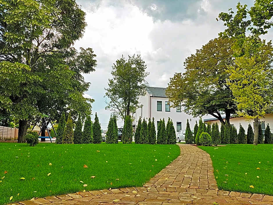 Hotel Czinege & Étterem