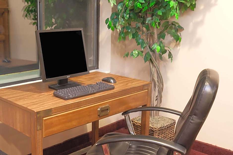 Baymont by Wyndham New Buffalo