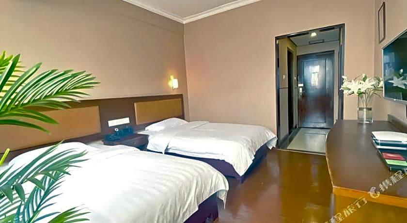 Wings Hotel