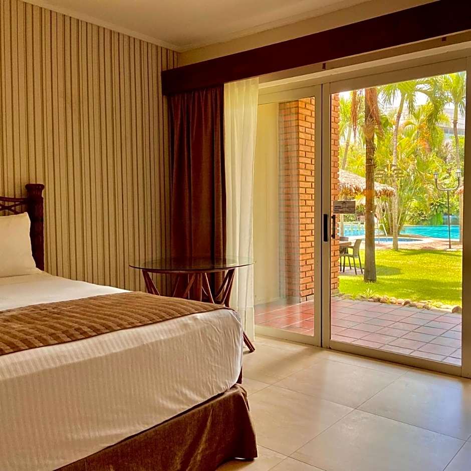 Hotel Camino Real