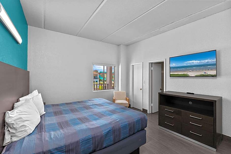 WindWater Hotel and Marina