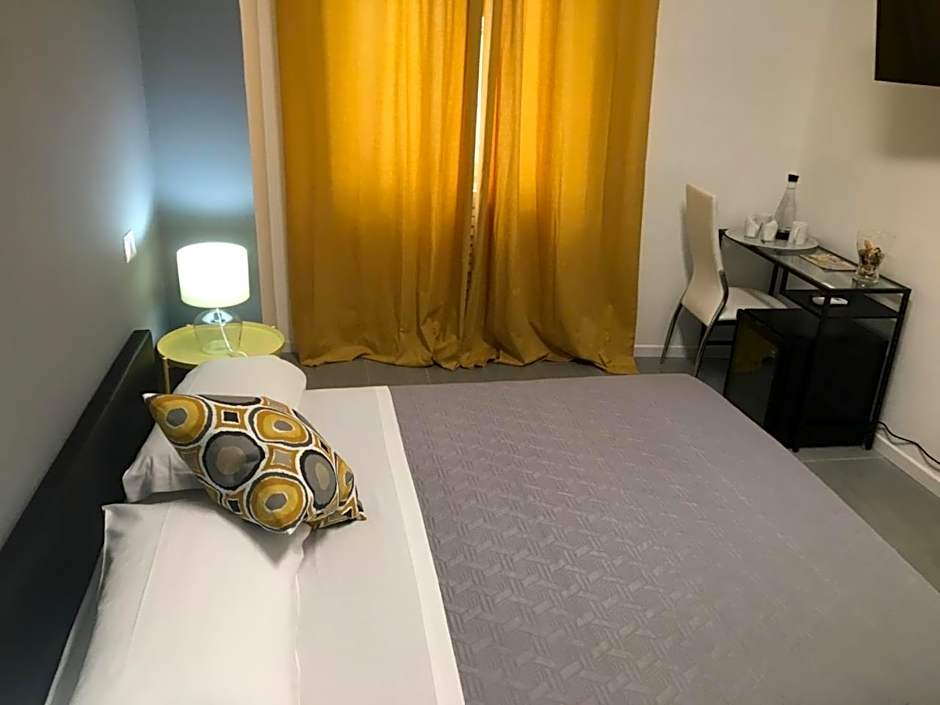 Vatican Central Suites
