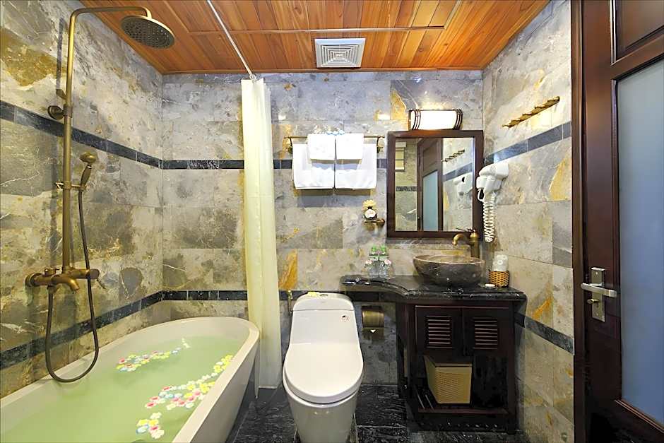 Golden Bell Hoi An Boutique Villa