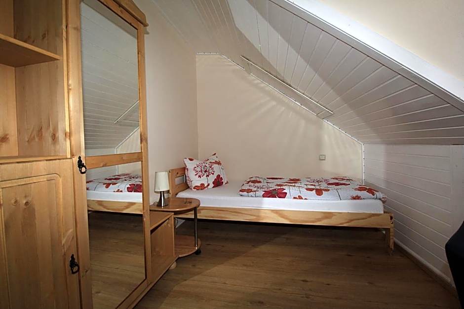 Waldhotel Albachmühle mit Albacher Stuben