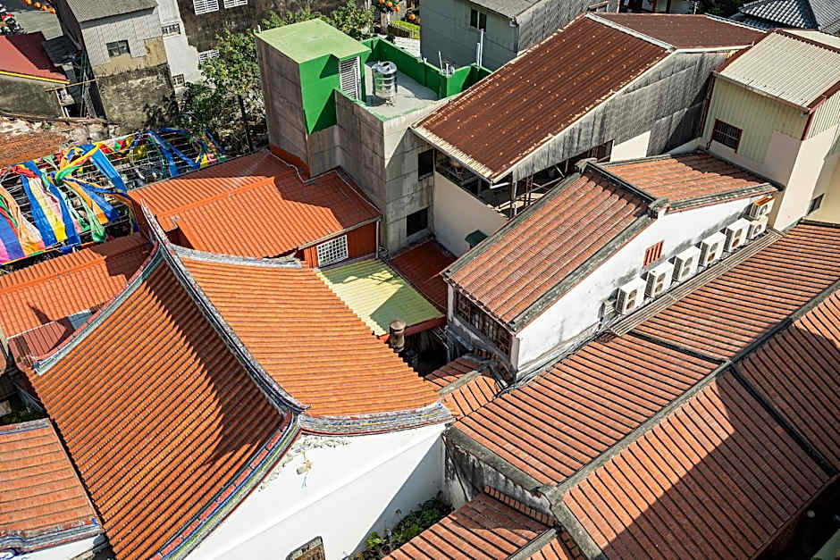 Kindness Hotel Tainan Chihkan Tower