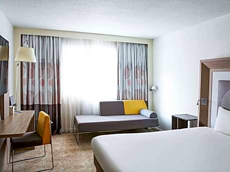 Executive Queen Room