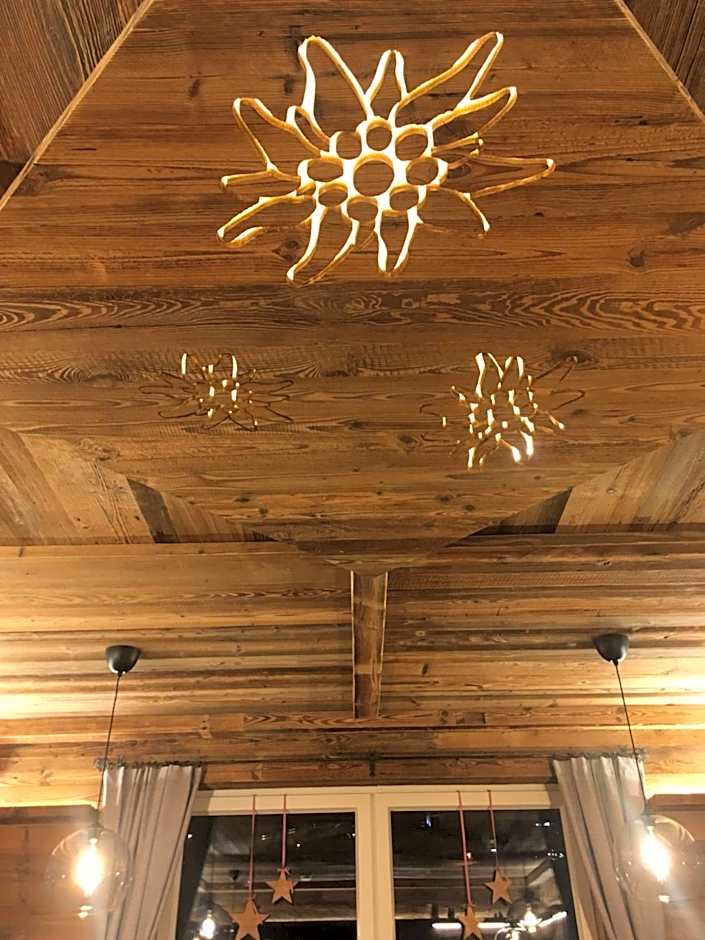 Pension und Apartment Edelweiß