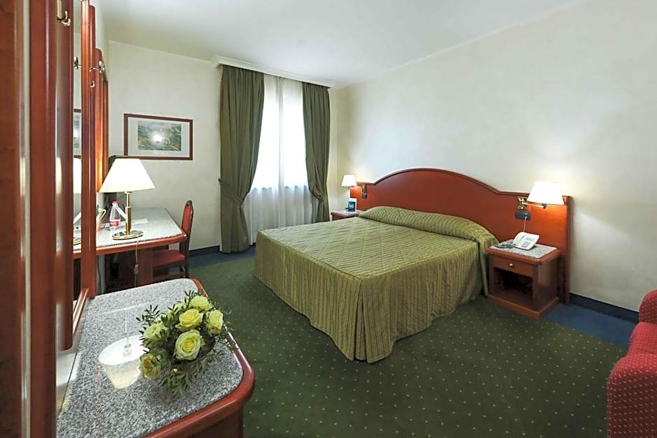 Edra Palace Hotel & Ristorante