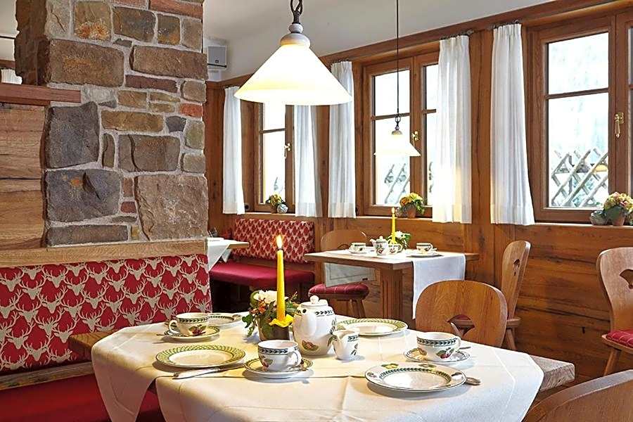 Landhaus Sonnenbichl Mittenwald