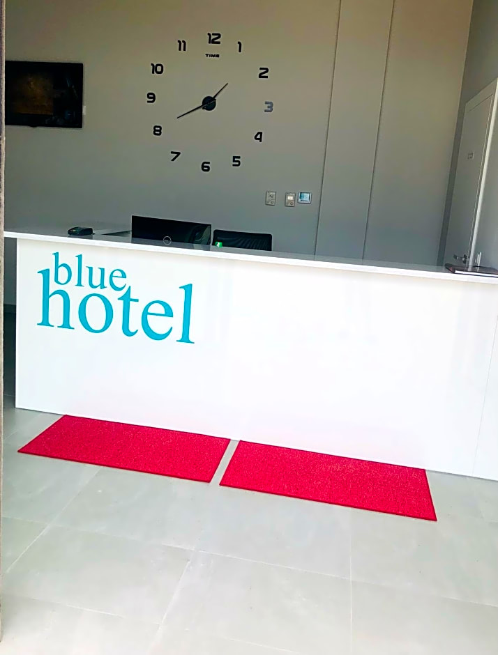 blue hotel