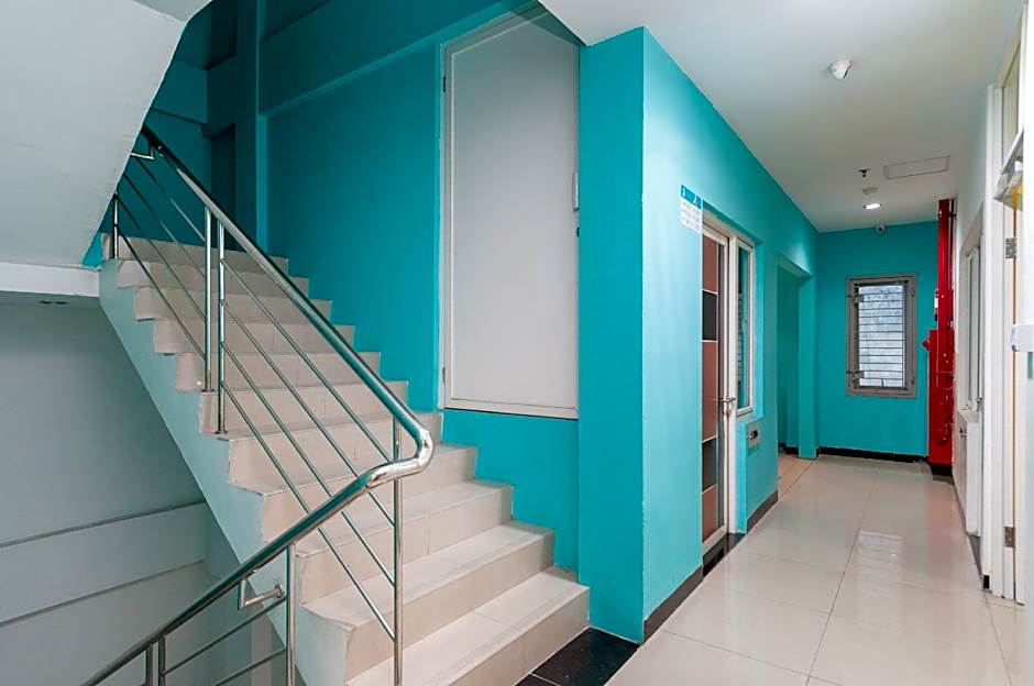 Sans Hotel Finest Medan