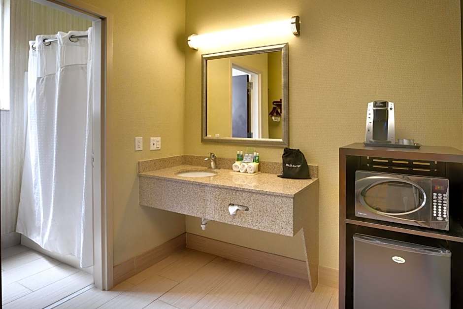 Holiday Inn Express & Suites American Fork - North Provo By IHG