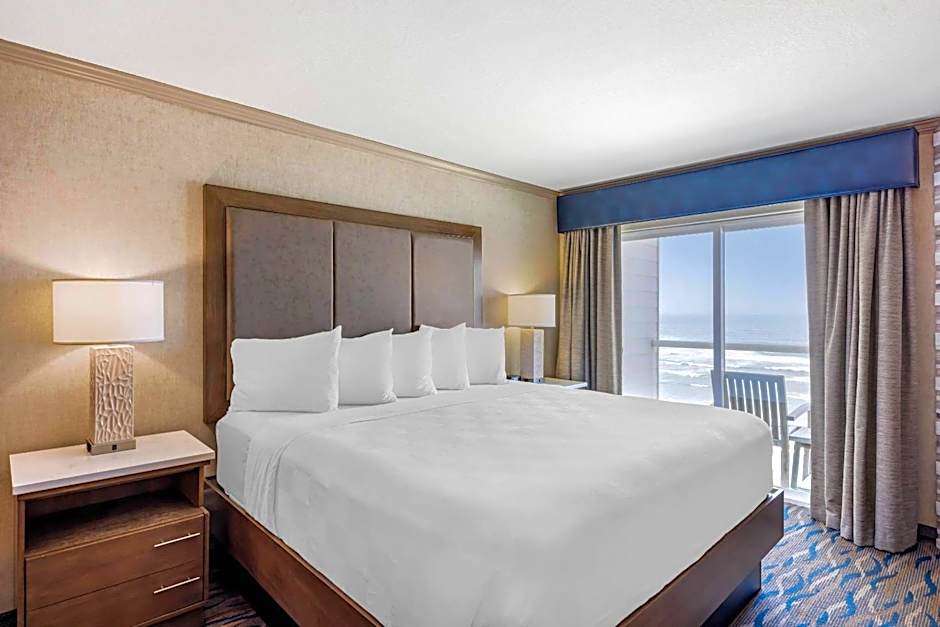 Elizabeth Oceanfront Suites, an Ascend Collection Hotel