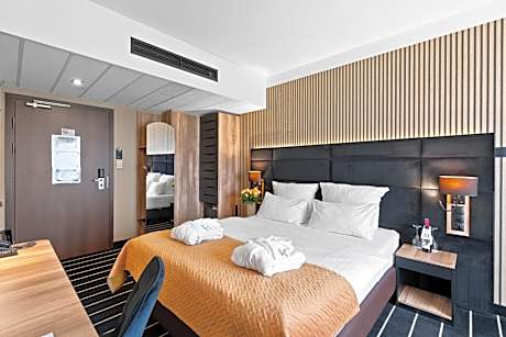 Double Room with Bath