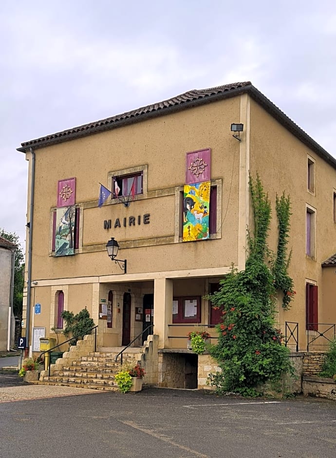 La Perle De Frayssinet-Le-Gélat - Chambre d'Hôtes - B&B