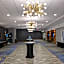 DoubleTree by Hilton West Edmonton