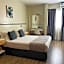 Alpino Hotel