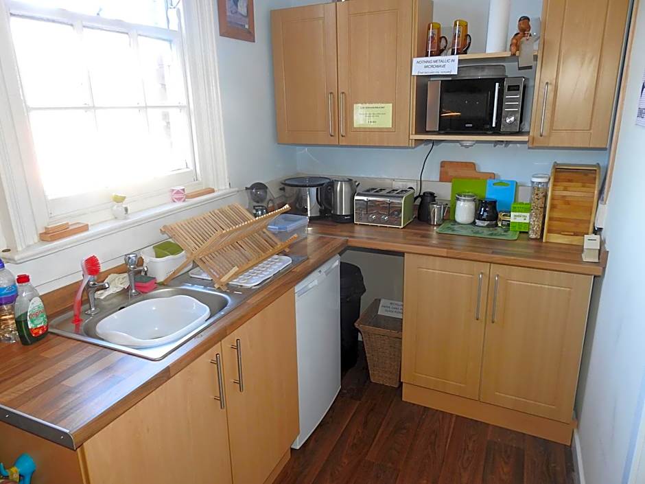 Hull Trinity Backpackers