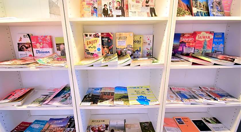 Inn Cube Taipei Main Station