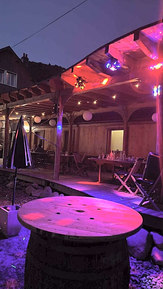 Hôtel- Restaurant Merveilles88