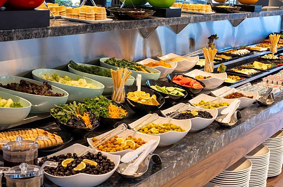 Lilium Hotel & Suites