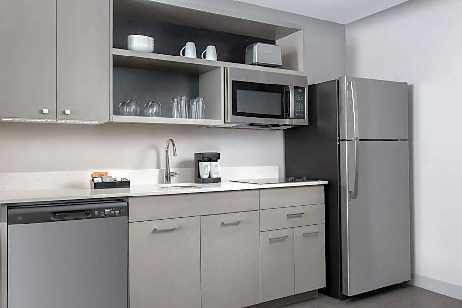 Homewood Suites by Hilton Newport Cincinnati