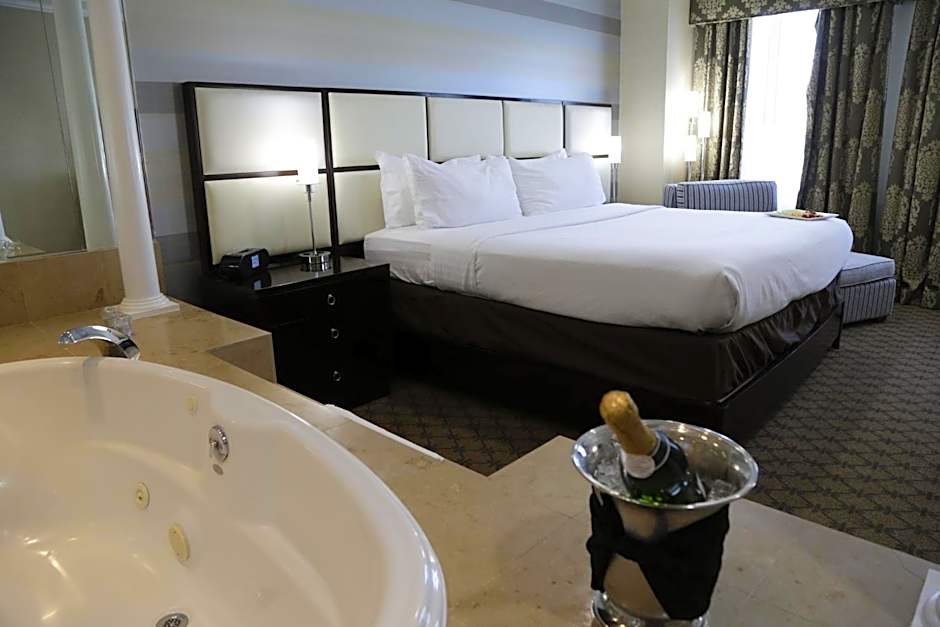 Holiday Inn Plainview-Long Island By IHG