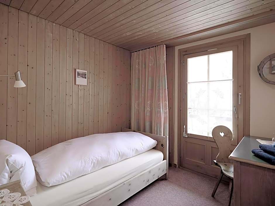 Alpengasthof Crusch Alba ed Alvetern, S-charl