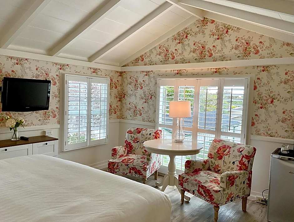 Carmel Green Lantern Inn