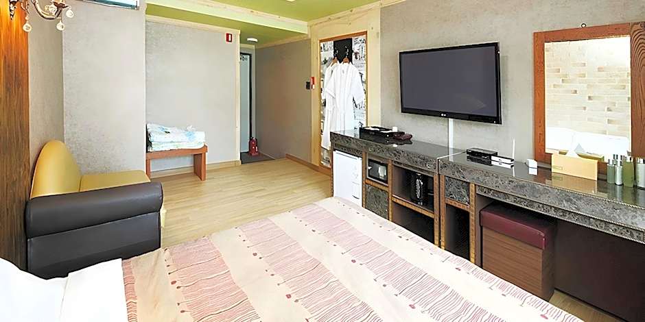 Suanbo Saipan Hot Spring Hotel