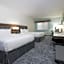 La Quinta Inn & Suites by Wyndham Santa Cruz