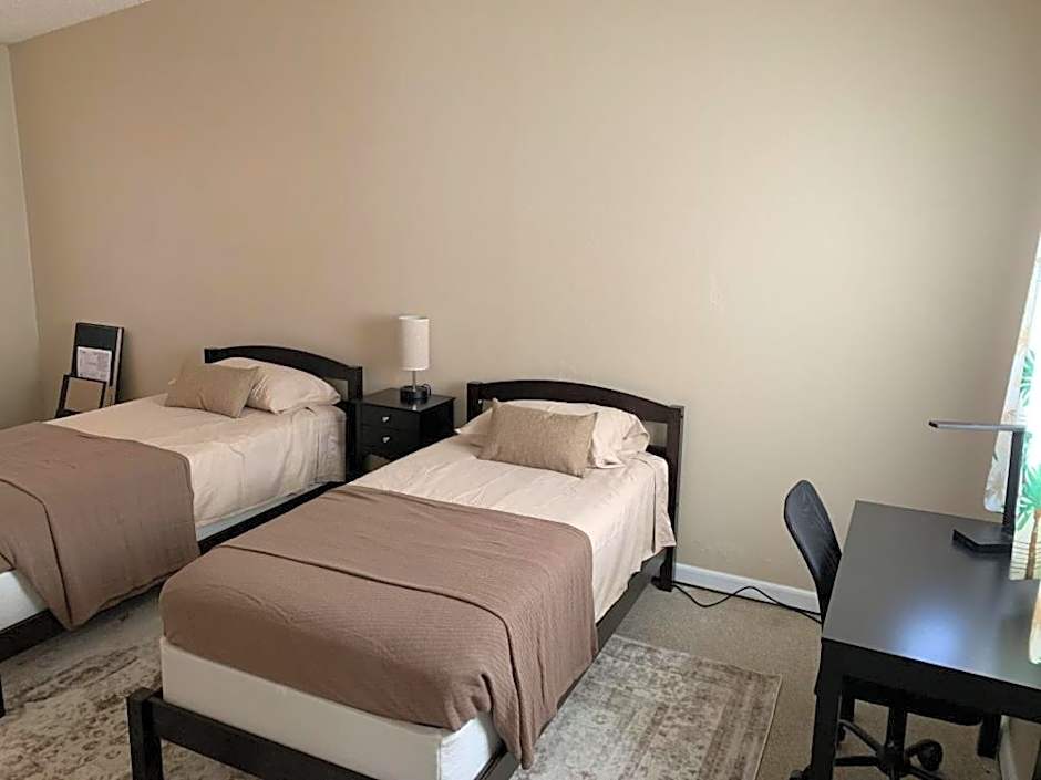 Sebastian Gardens Inn & Suites