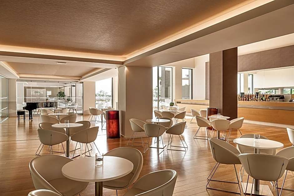 Avra Imperial Hotel