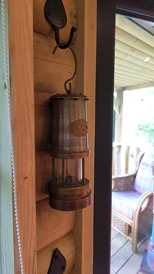 The Miners Log Cabin