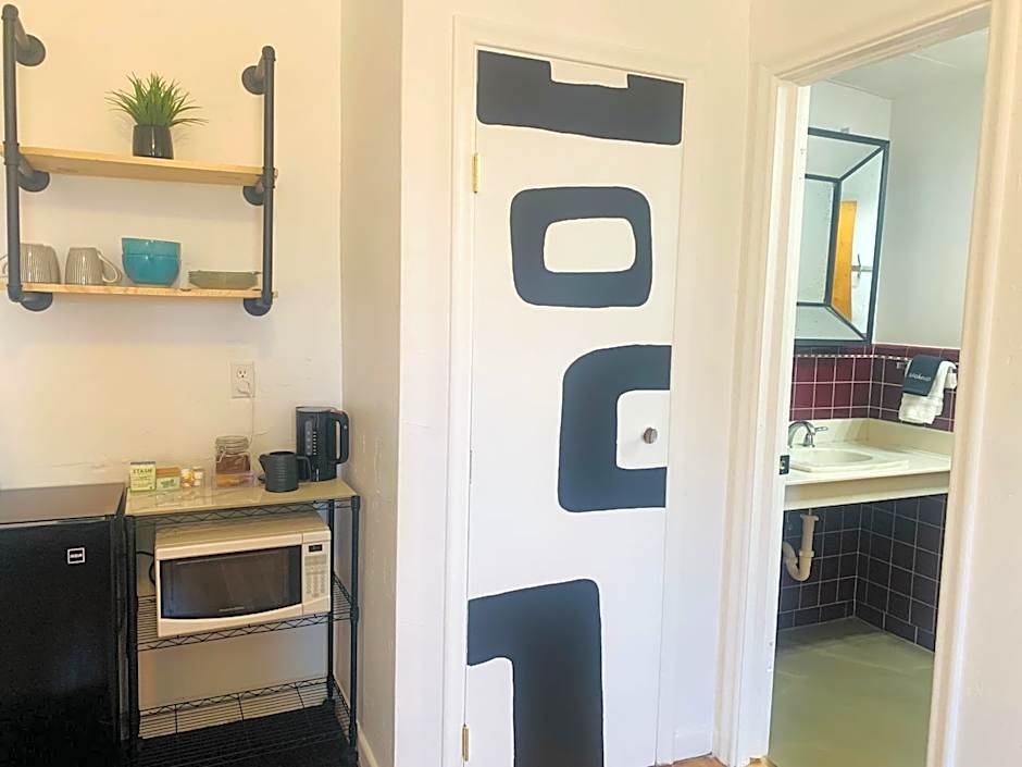 Dragonfly Motor Lodge