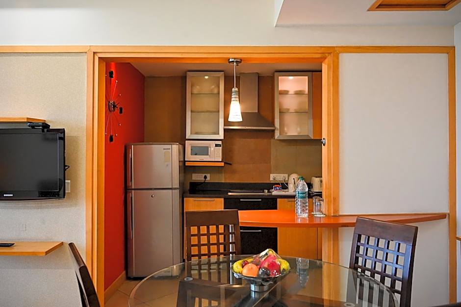 Savoy Suites Manesar