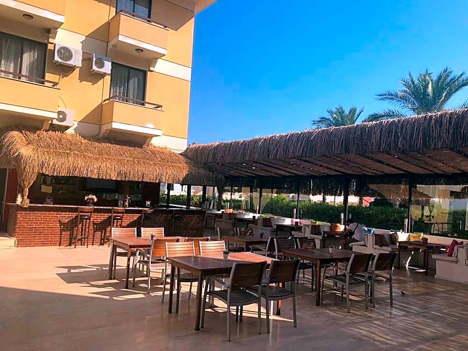 Albano Hotel