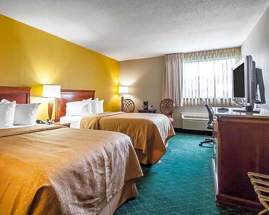 Quality Inn Cairo I-57