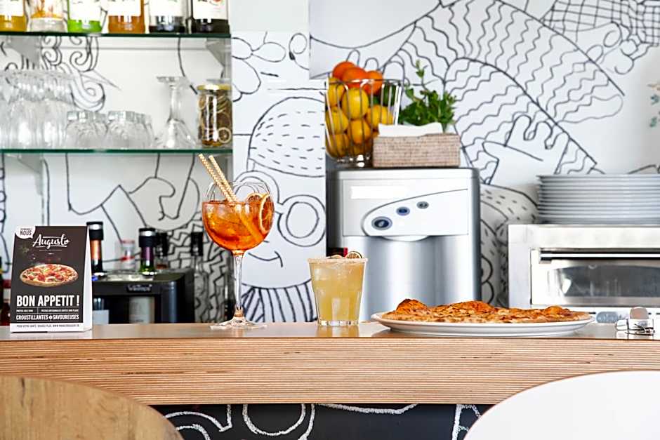 ibis Versailles Chateau