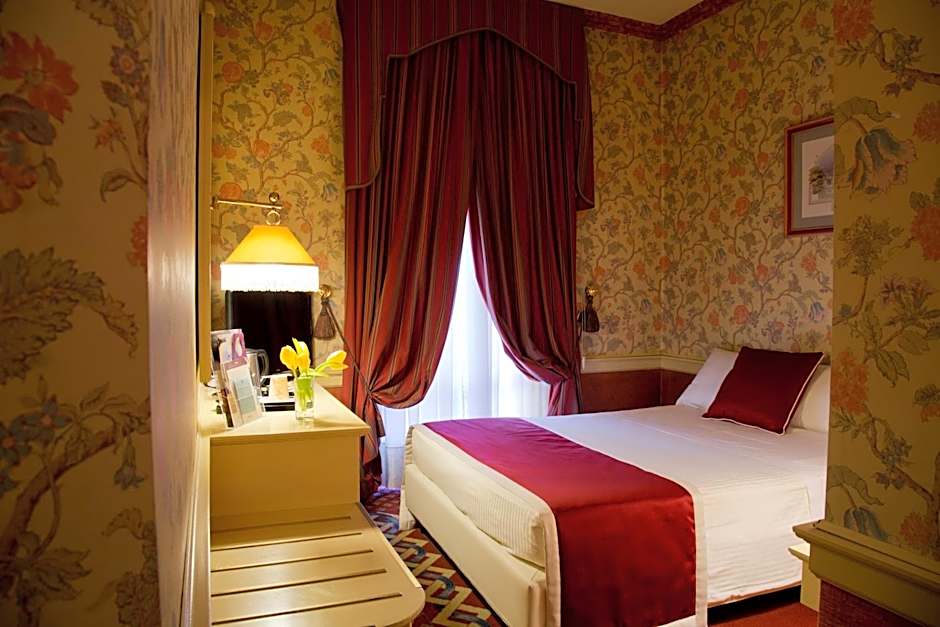 Hotel Milano Regency