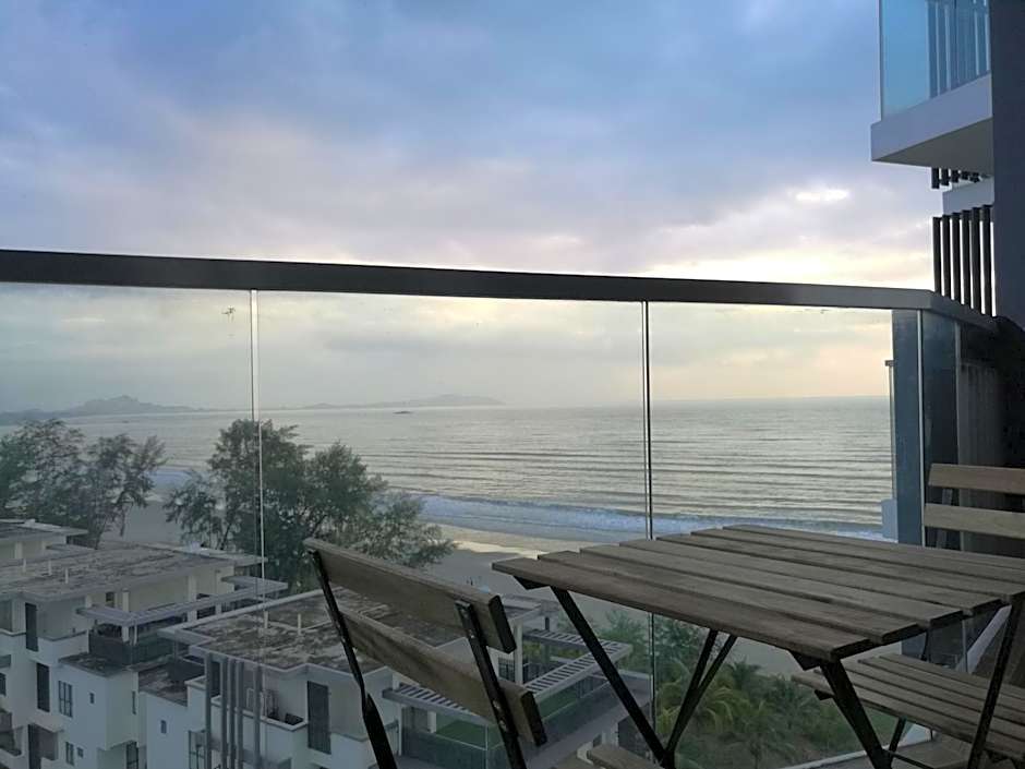 Timur Bay Seafront Residence Kuantan